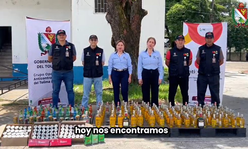 Golpe del GOAT al contrabando: más de 800 botellas de licor ilegal sacadas del mercado en el Tolima